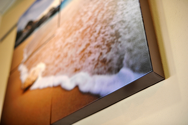 four-square-canvas-in-vg-store-plain-bordered-wrap.jpg
